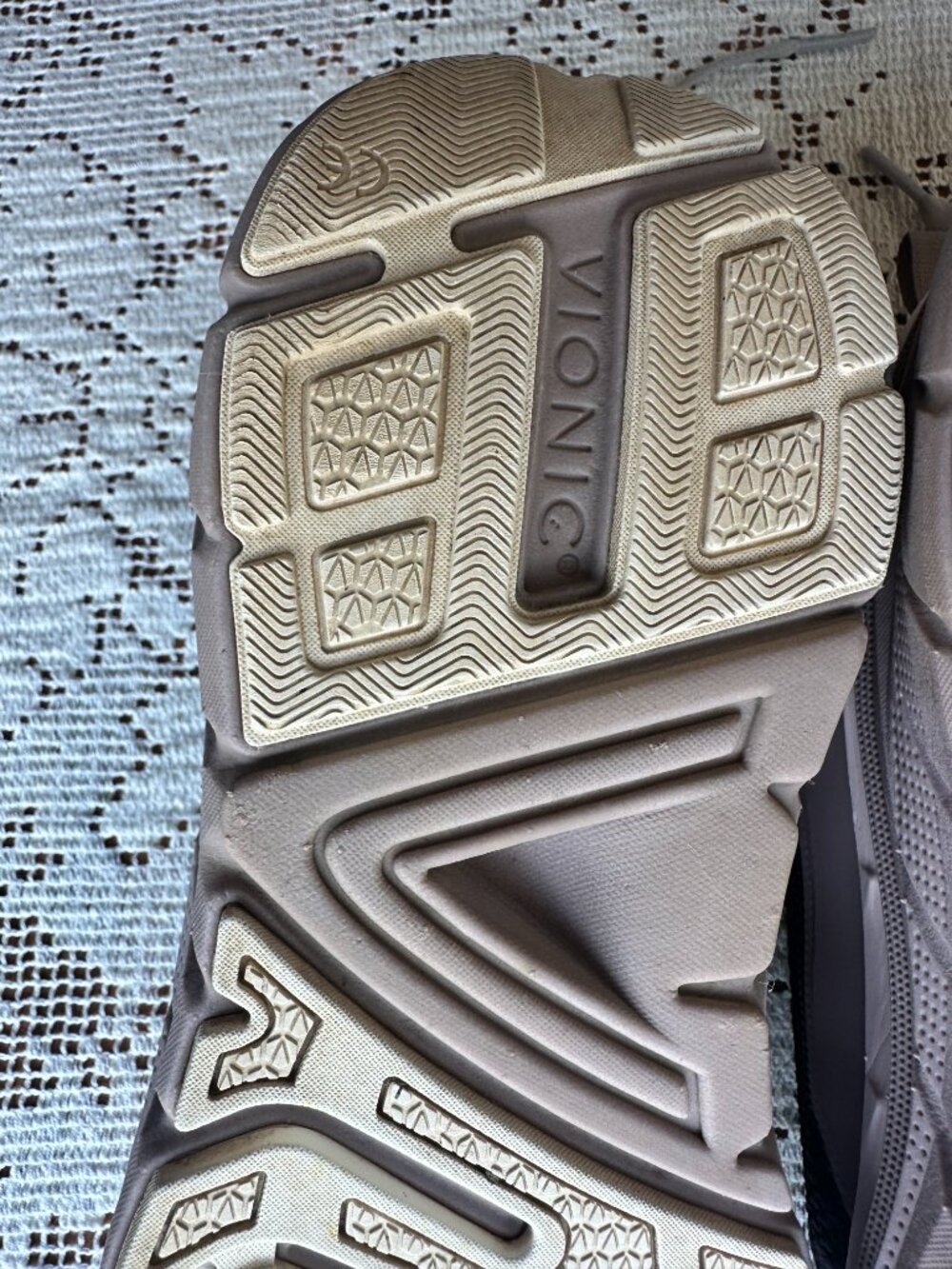 Vionic Women’s Walk Max Hiking Sneaker Magnolia Dusk/Phantom Grey Size W's 7 US - Picture 10 of 10